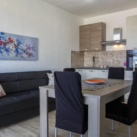 Sole E Mare 2 Apartment *